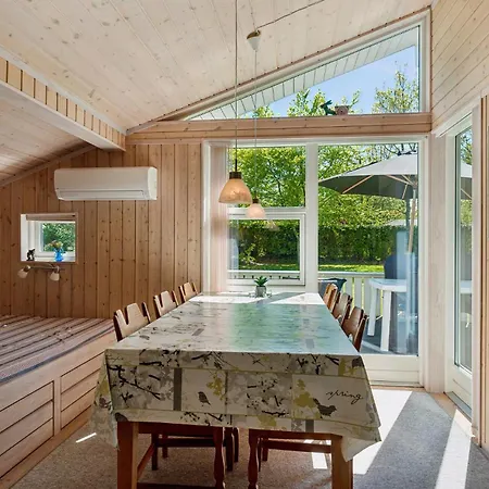 Stunning In With Sauna Nyaraló