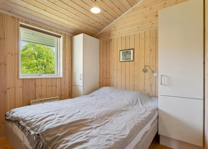 Stunning In With Sauna Casa de Férias Glesborg