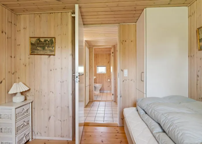 Stunning In With Sauna Glesborg